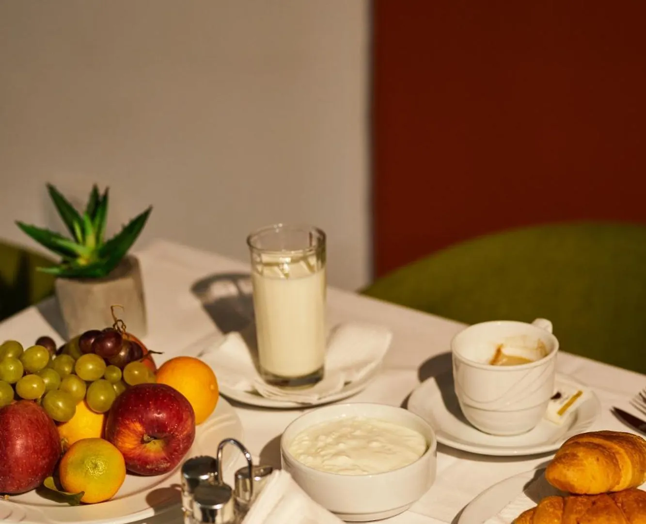 Arc Hotel Tirana Yzberish
