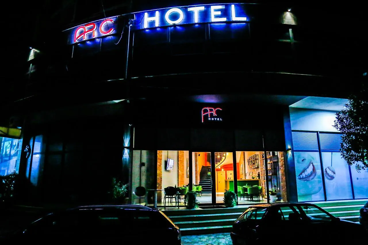 Arc Hotel Tirana Yzberish