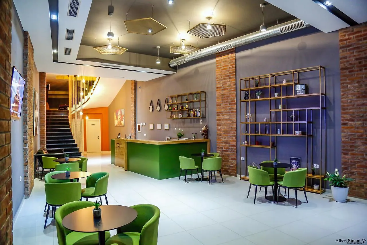 Arc Hotel Tirana Yzberish 3*,
